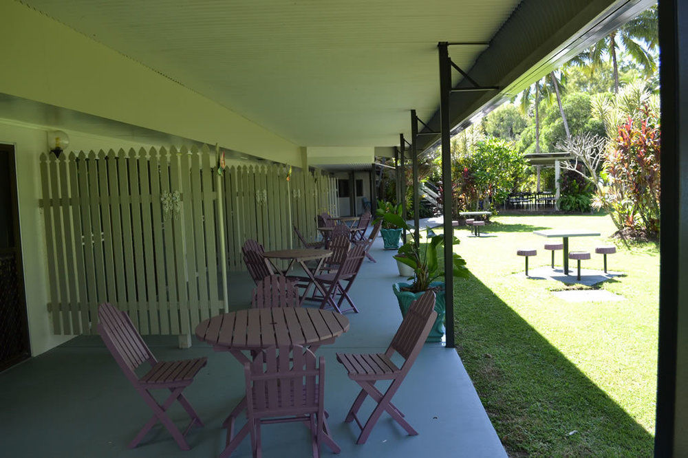Bramston Beach Motel Exterior foto