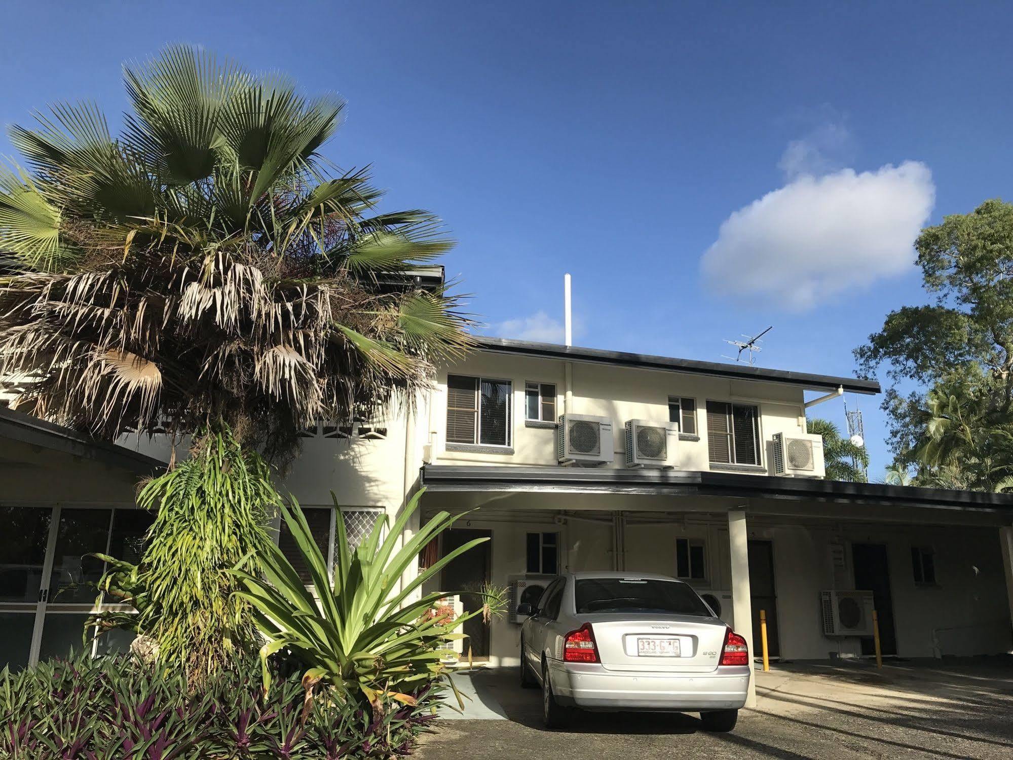 Bramston Beach Motel Exterior foto